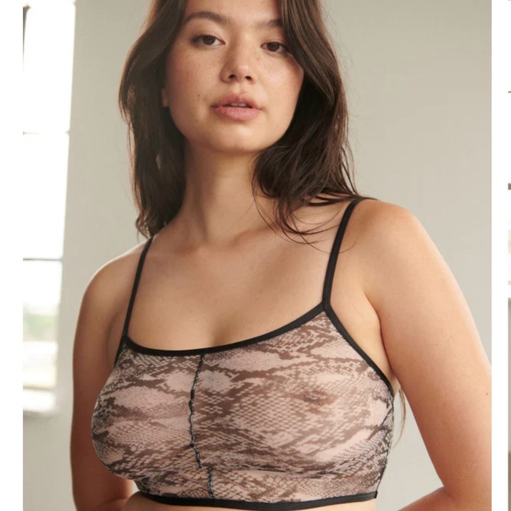 BNWT Blush weekday longline crop python bralette